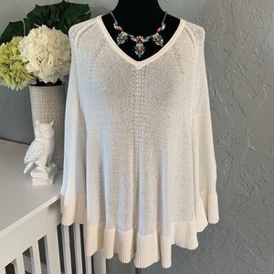 💕LILLY PULITZER💕 White Sweater Poncho Top Wrap